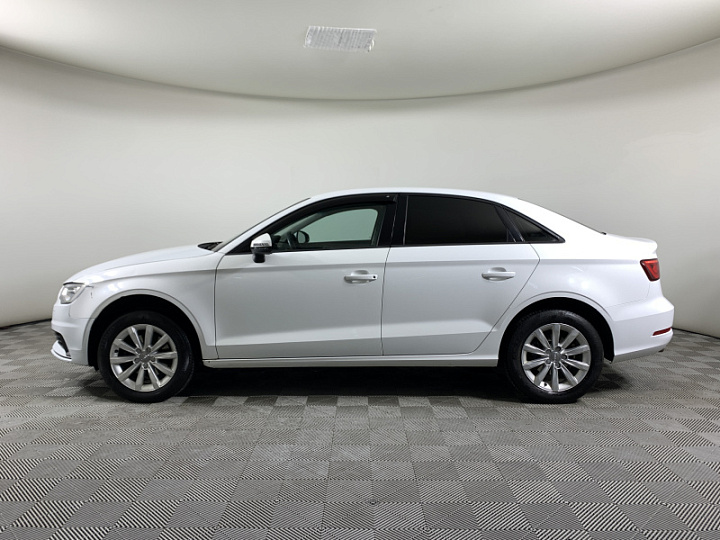 AUDI A3 1.4, 2015 года, Робот, БЕЛЫЙ
