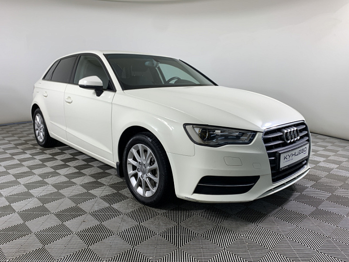AUDI A3 1.2, 2015 года, Робот, БЕЛЫЙ
