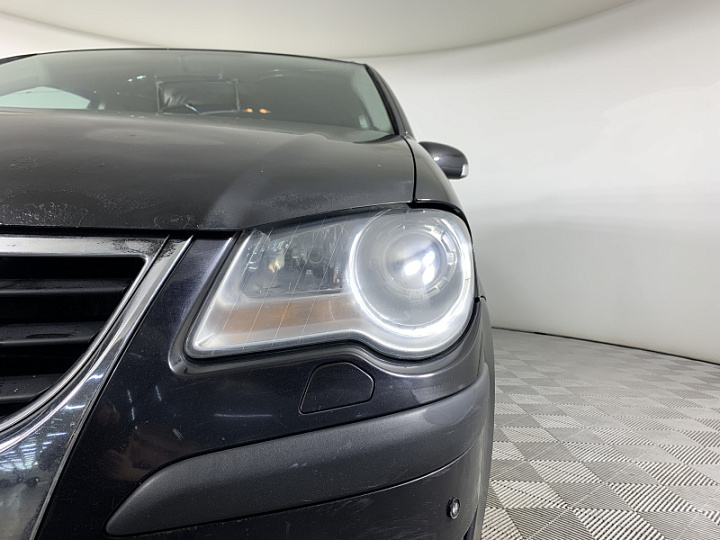 VOLKSWAGEN Touran 1.6, 2008 года, Механика, ЧЕРНЫЙ