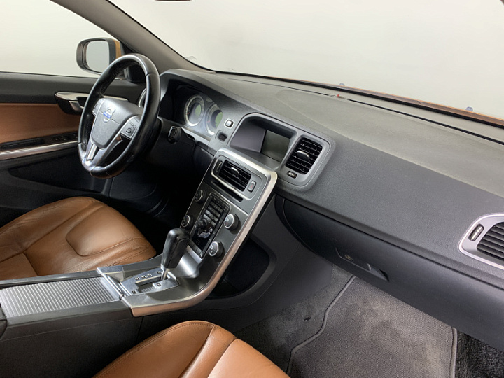 VOLVO S60 2, 2010 года, Робот, Золотистый