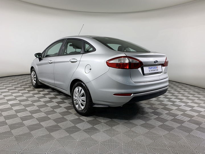 FORD Fiesta 1.6, 2015 года, Робот, Серебристый