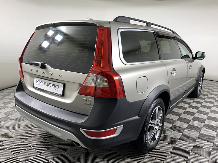 Volvo XC70 2.4, 2012 года, Автоматическая, Бежевый