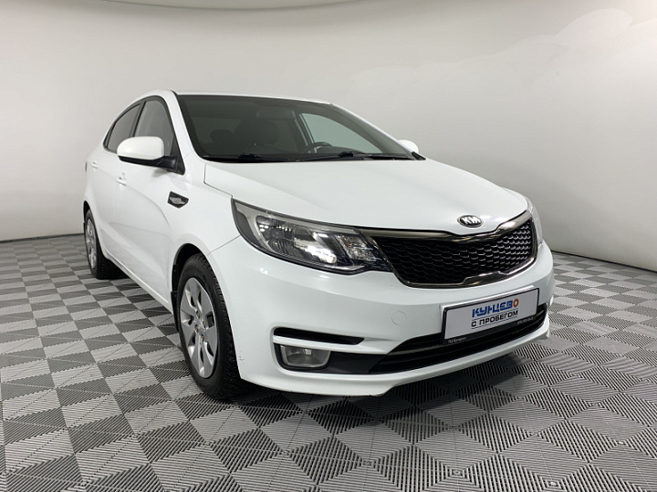 KIA Rio 1.6, 2015 года, Механика, БЕЛЫЙ