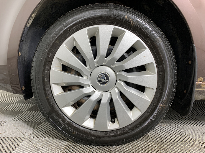 SKODA Octavia 1.6, 2014 года, Автоматическая, КОРИЧНЕВЫЙ