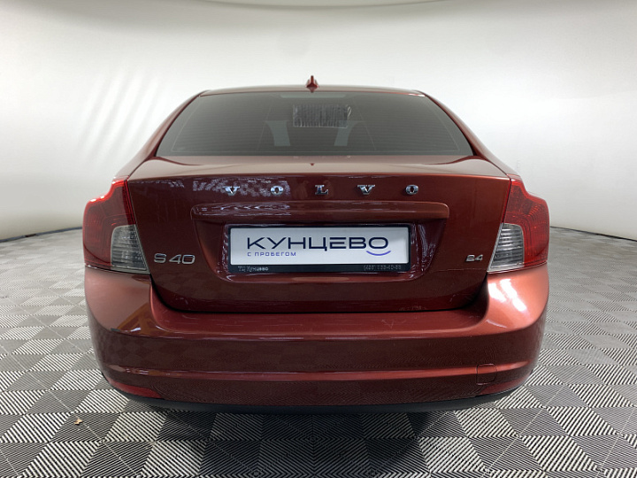 VOLVO S40 2.4, 2009 года, Автоматическая, КРАСНЫЙ
