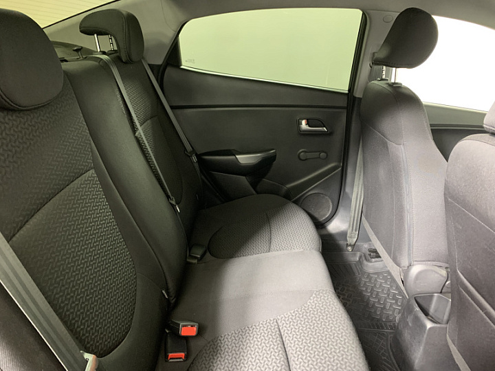 KIA Rio 1.4, 2016 года, Механика, ЧЕРНЫЙ