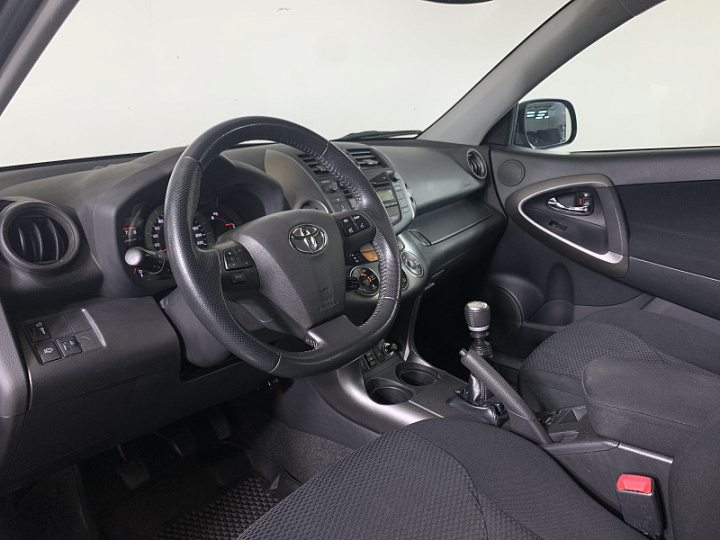 Toyota RAV4 2, 2010 года, Механика, Темно-серый