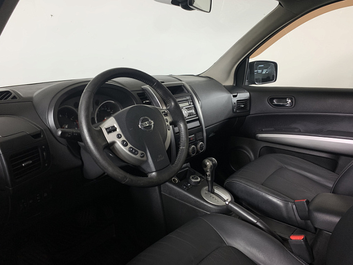 Nissan X-Trail 2, 2010 года, Вариатор, Серый