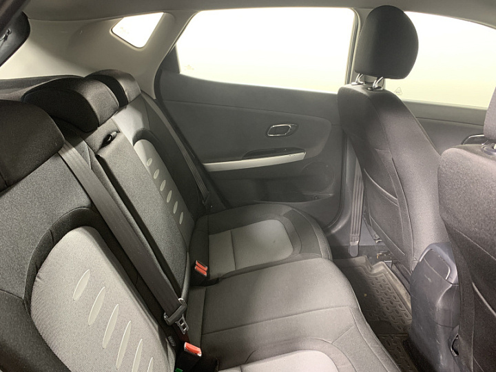 KIA Ceed 1.6, 2015 года, Механика, КОРИЧНЕВЫЙ