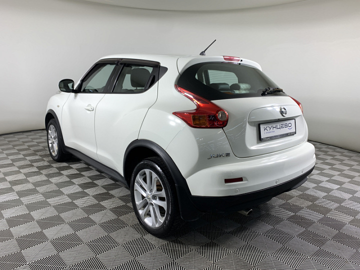 NISSAN Juke 1.6, 2014 года, Вариатор, БЕЛЫЙ