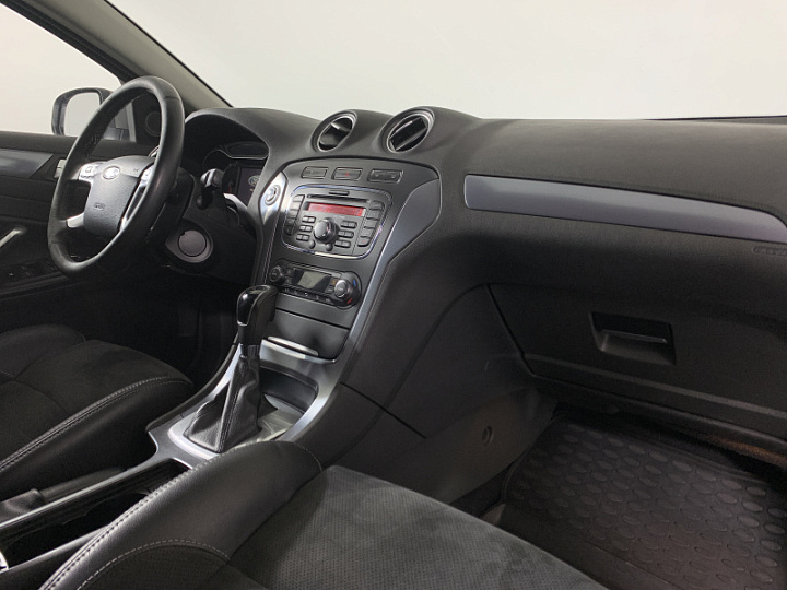 FORD Mondeo 2, 2012 года, Автоматическая, Серо-коричневый
