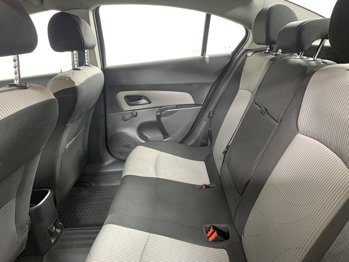 CHEVROLET Cruze 1.6, 2012 года, Механика, Серебристый металлик