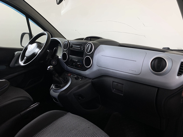 Citroen Berlingo 1.6, 2014 года, Механика, Серебристый