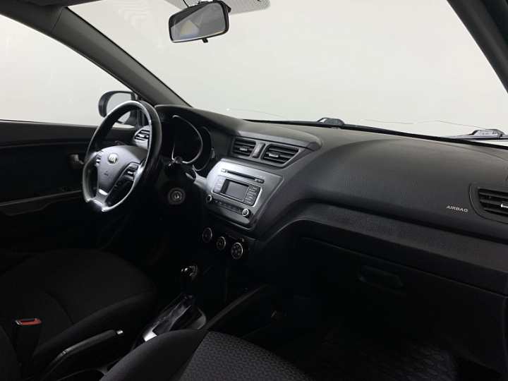 KIA Rio 1.6, 2017 года, Автоматическая, Серебристый