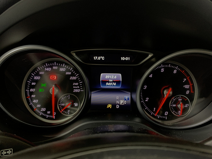 MERCEDES-BENZ CLA 1.6, 2017 года, Робот, Серебристый