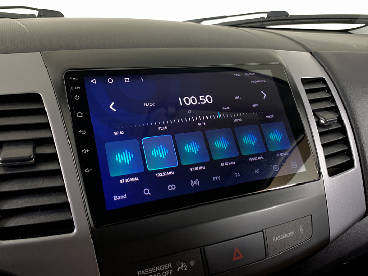 MITSUBISHI Outlander 2, 2011 года, Вариатор, БЕЛЫЙ