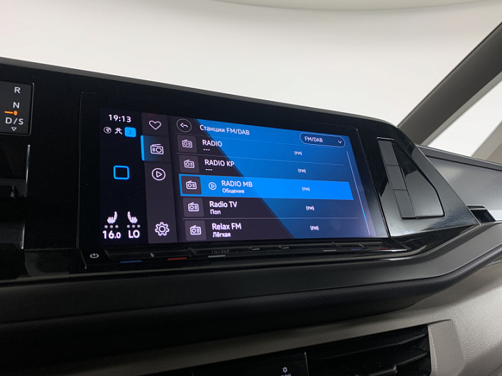 VOLKSWAGEN Multivan 2, 2022 года, Робот, ЧЕРНЫЙ