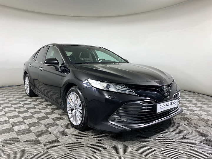 TOYOTA Camry 2.5, 2018 года, Автоматическая, Черный металлик