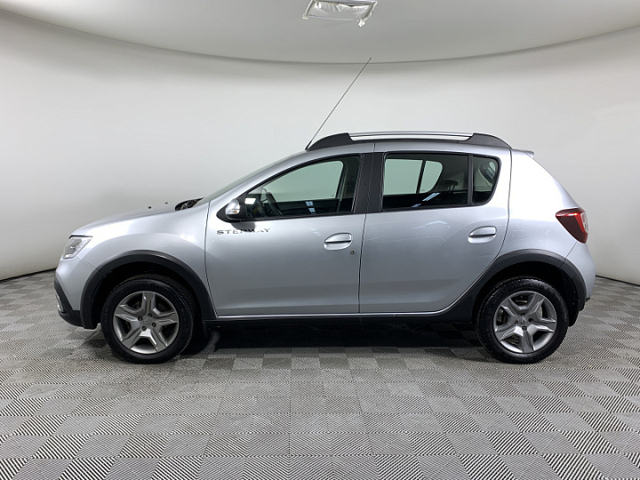 RENAULT Sandero Stepway 1.6, 2022 года, Механика, СЕРЫЙ