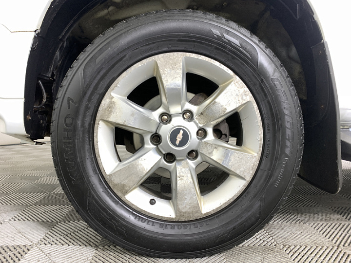 CHEVROLET TrailBlazer 3.6, 2012 года, Автоматическая, БЕЛЫЙ