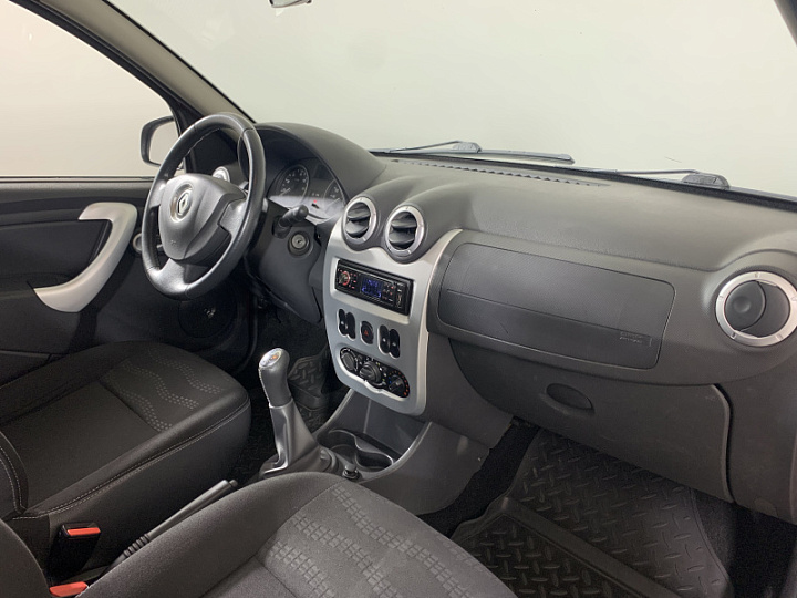 RENAULT Sandero Stepway 1.6, 2012 года, Механика, КРАСНЫЙ