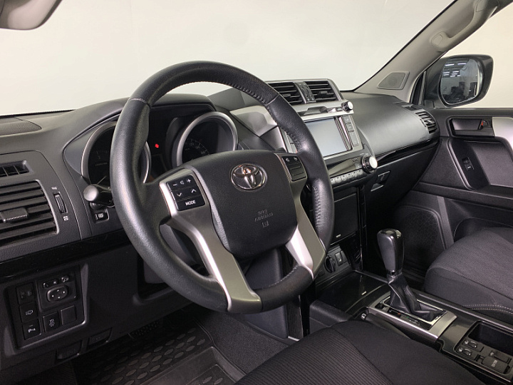 TOYOTA Land Cruiser Prado 2.8, 2015 года, Автоматическая, БЕЛЫЙ