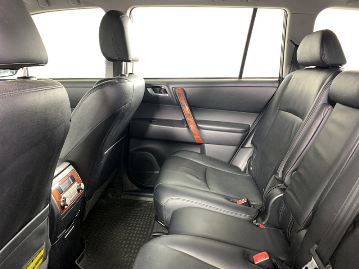TOYOTA Highlander 3.5, 2010 года, Автоматическая, БЕЛЫЙ