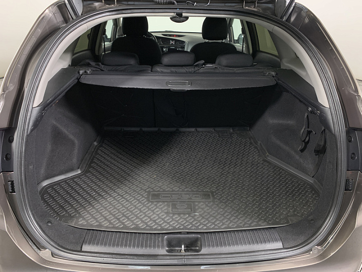 KIA Ceed 1.6, 2013 года, Автоматическая, КОРИЧНЕВЫЙ