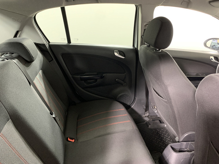 OPEL Corsa 1.4, 2011 года, Автоматическая, БЕЛЫЙ