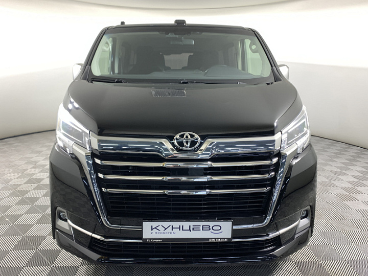 Toyota HiAce 2.8, 2020 года, Автоматическая, Черный