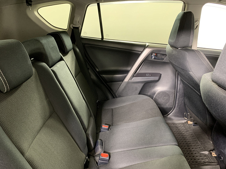 Toyota RAV4 1.987, 2016 года, mmt6, Коричневый