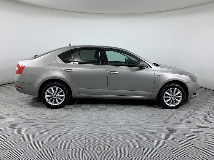SKODA Octavia 1.6, 2020 года, Автоматическая, КОРИЧНЕВЫЙ