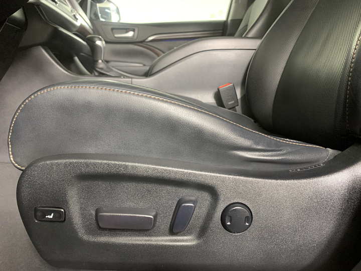 TOYOTA Highlander 3.5, 2014 года, Автоматическая, ЧЕРНЫЙ
