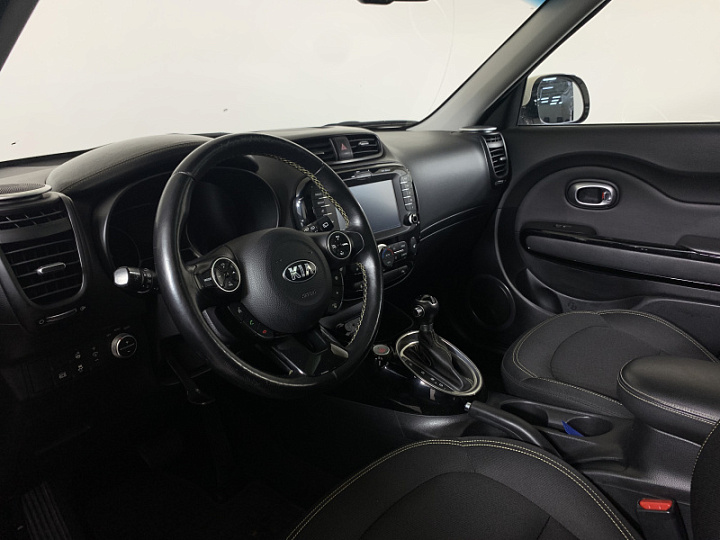 KIA Soul 1.6, 2015 года, Автоматическая, Бежевый