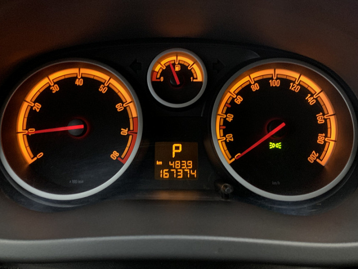 Opel Corsa 1.4, 2013 года, Автоматическая, ЧЕРНЫЙ