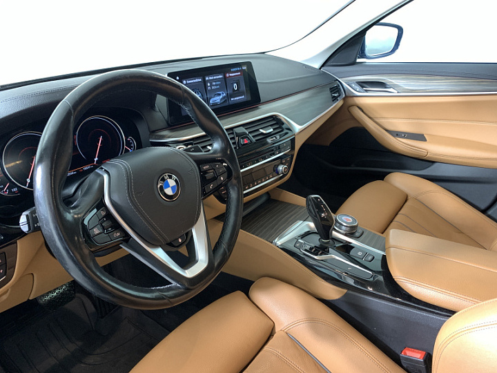 BMW 5 серии 3, 2018 года, Автоматическая, ТЕМНО-СИНИЙ