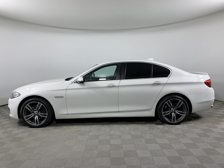 BMW 5 серии 2, 2013 года, автоматическая, белый
