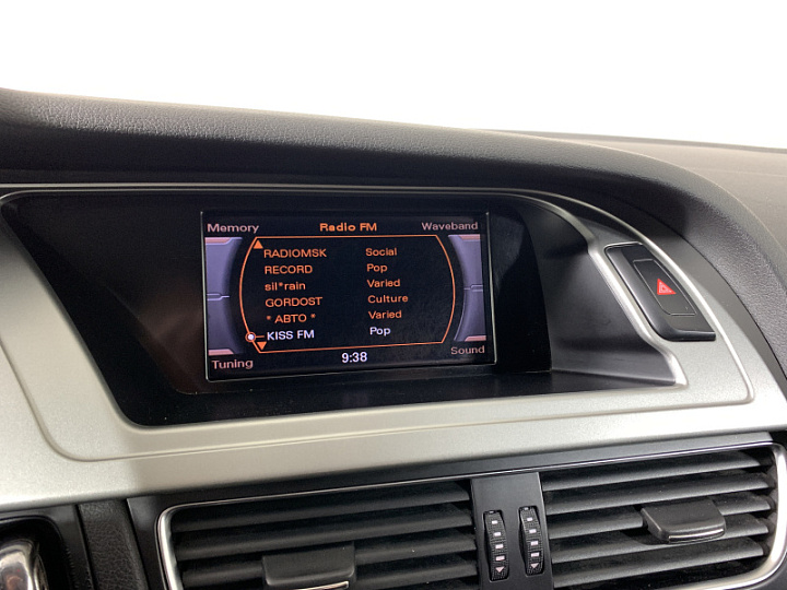 AUDI A4 1.8, 2010 года, Вариатор, ЧЕРНЫЙ