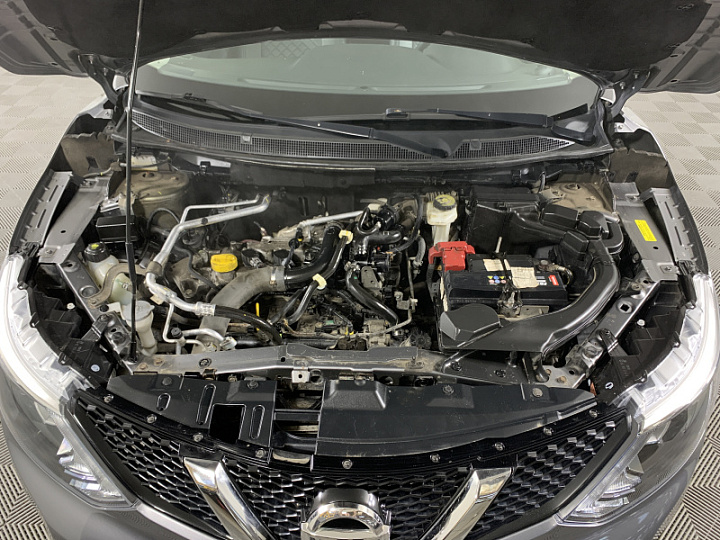NISSAN Qashqai 1.2, 2016 года, Механика, СЕРЫЙ
