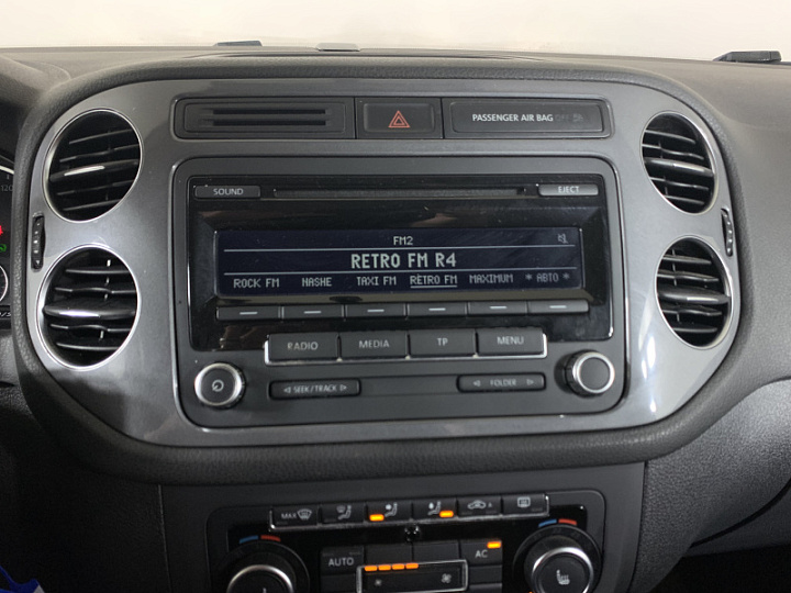 Volkswagen Tiguan 2, 2012 года, Автоматическая, Серебристый