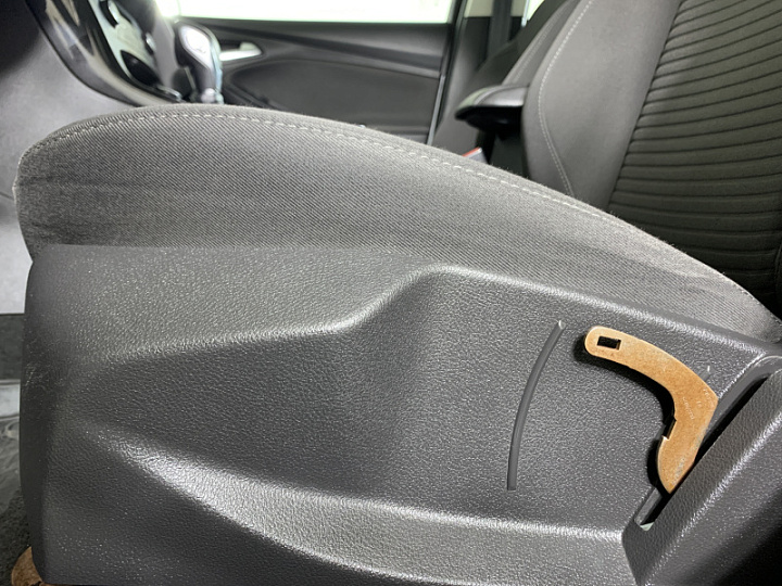 FORD Focus 1.6, 2016 года, Робот, СЕРЫЙ
