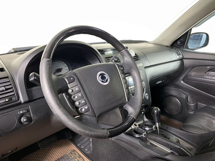 SSANGYONG Rexton 2.7, 2011 года, Автоматическая, ЧЕРНЫЙ
