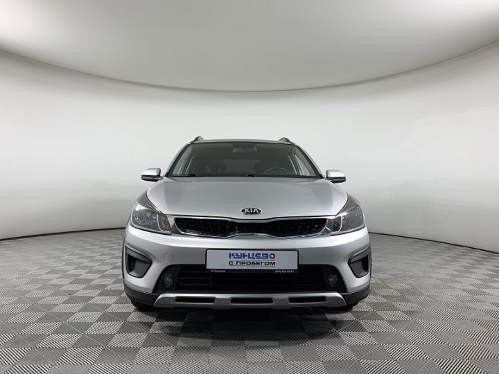 KIA Rio X-Line 1.6, 2018 года, Механика, Серебристый