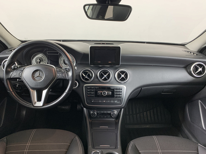 MERCEDES-BENZ A-Класс 1.6, 2013 года, Робот, БЕЛЫЙ