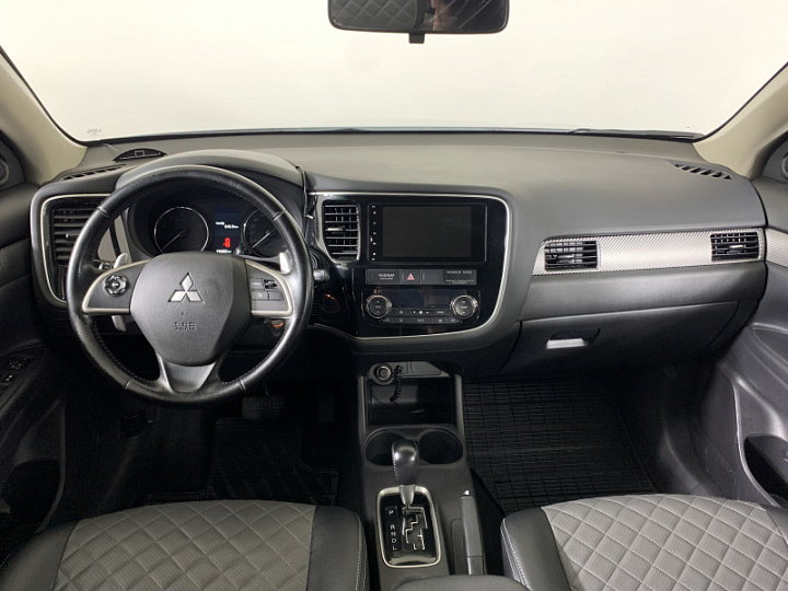 MITSUBISHI Outlander 2.4, 2013 года, Вариатор, БЕЛЫЙ