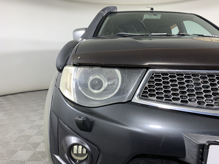 MITSUBISHI L200 2.5, 2011 года, Механика, СЕРЫЙ