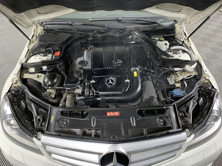 MERCEDES-BENZ C-Класс 180 1.8, 2012 года, Автоматическая, БЕЛЫЙ