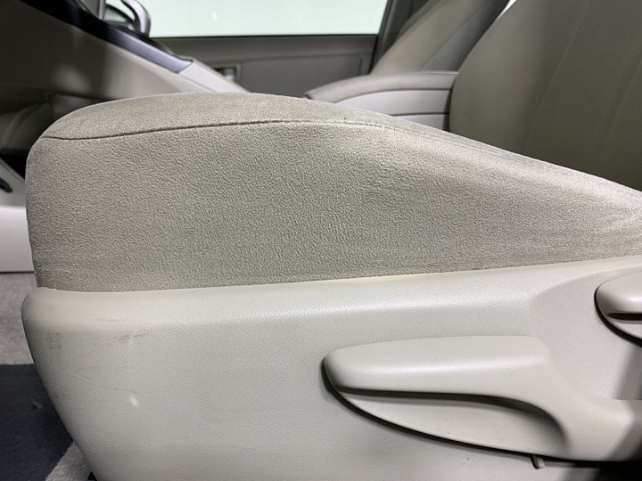 TOYOTA Prius 1.8, 2009 года, Автоматическая, БЕЛЫЙ