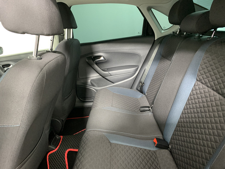 VOLKSWAGEN Polo 1.6, 2019 года, Автоматическая, ЧЕРНЫЙ