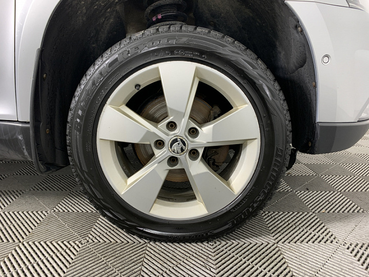 SKODA Yeti 1.8, 2014 года, Робот, Серебристый